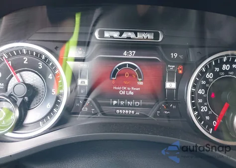 2020 Ram 1500 Laramie 4X4 5'7 Box из США, поврежденный, VIN 1C6SRFJT2LN109584